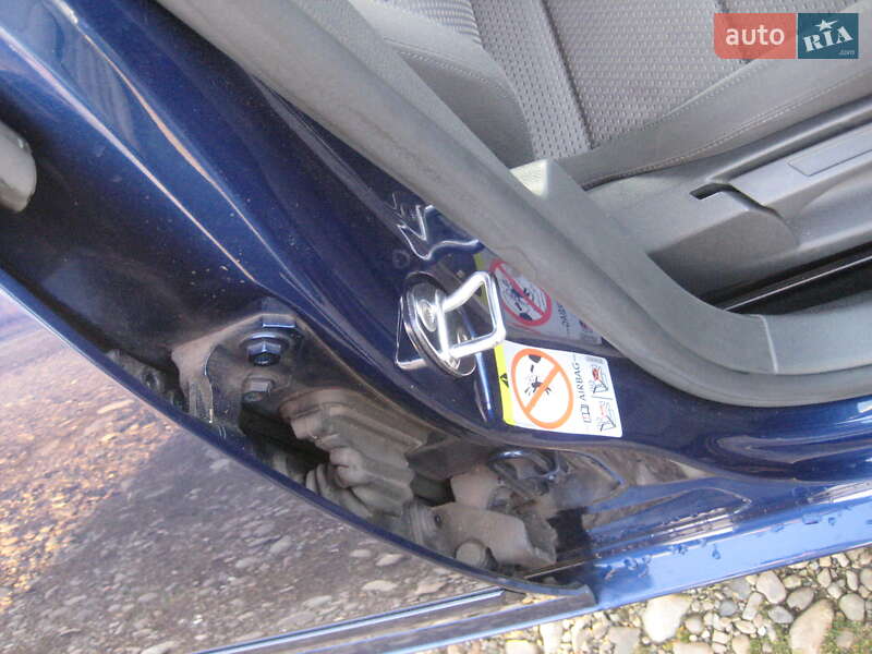 Хетчбек Volkswagen Golf 2007 в Івано-Франківську