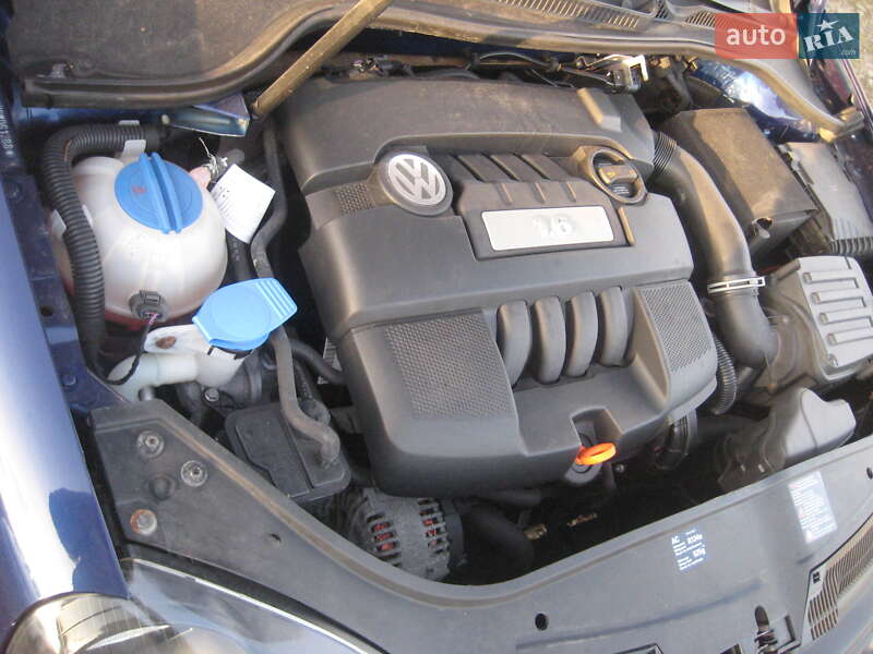 Хетчбек Volkswagen Golf 2007 в Івано-Франківську