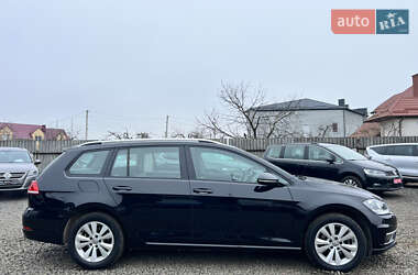 Универсал Volkswagen Golf 2019 в Луцке