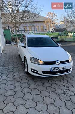 Хетчбек Volkswagen Golf 2014 в Запоріжжі