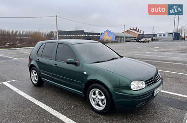 Хэтчбек Volkswagen Golf 1999 в Черновцах