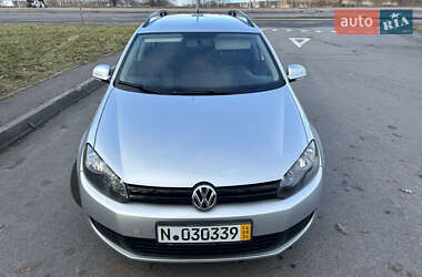 Універсал Volkswagen Golf 2010 в Вінниці