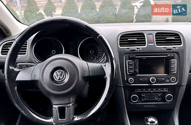 Універсал Volkswagen Golf 2010 в Хусті