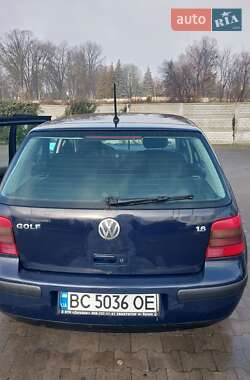 Хэтчбек Volkswagen Golf 2000 в Бродах