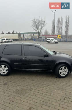 Хетчбек Volkswagen Golf 2000 в Ковелі