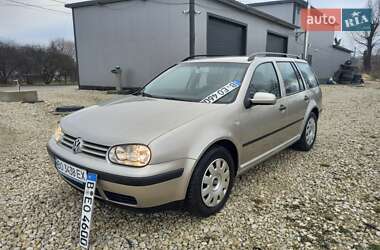 Універсал Volkswagen Golf 2004 в Збаражі