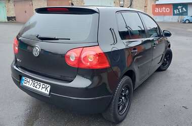 Хэтчбек Volkswagen Golf 2008 в Киеве