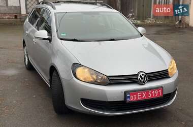 Універсал Volkswagen Golf 2010 в Чернігові