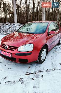 Хэтчбек Volkswagen Golf 2006 в Коростене