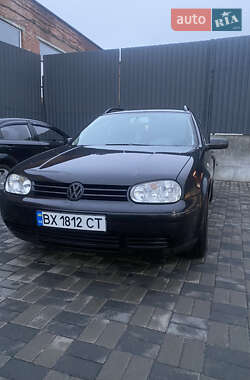 Універсал Volkswagen Golf 2003 в Хмельницькому