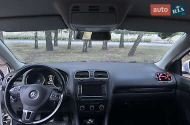 Універсал Volkswagen Golf 2010 в Кривому Розі