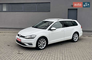 Универсал Volkswagen Golf 2020 в Мукачево