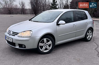 Хетчбек Volkswagen Golf 2008 в Харкові