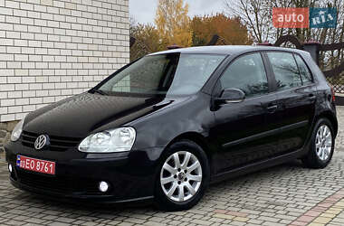 Хетчбек Volkswagen Golf 2004 в Луцьку