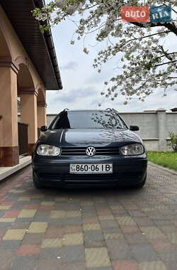 Універсал Volkswagen Golf 2003 в Івано-Франківську