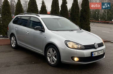 Універсал Volkswagen Golf 2012 в Києві