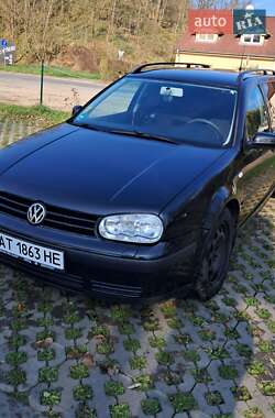 Універсал Volkswagen Golf 2000 в 
