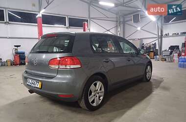 Хэтчбек Volkswagen Golf 2008 в Ковеле