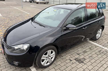 Хетчбек Volkswagen Golf 2009 в Луцьку