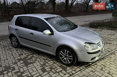 Хетчбек Volkswagen Golf 2005 в Кам'янець-Подільському