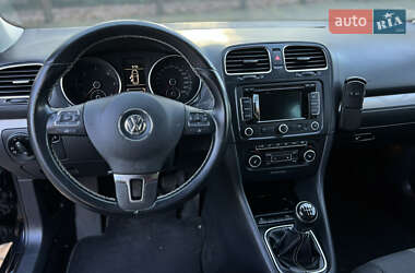 Універсал Volkswagen Golf 2013 в Вінниці