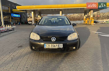 Хетчбек Volkswagen Golf 2004 в Києві