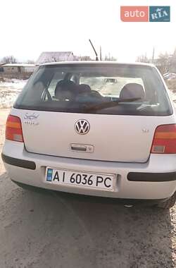 Хетчбек Volkswagen Golf 1998 в Яготині