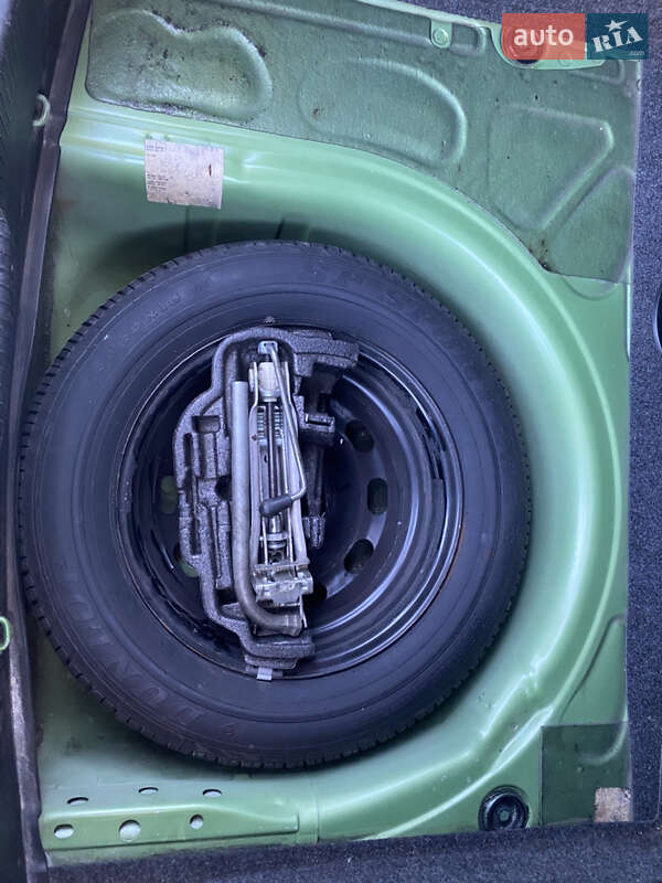 Хетчбек Volkswagen Golf 1998 в Києві