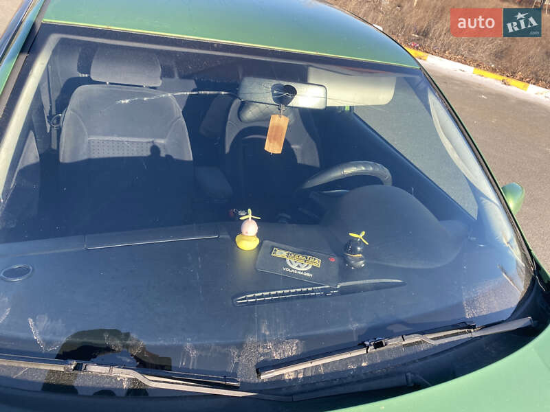 Хетчбек Volkswagen Golf 1998 в Києві