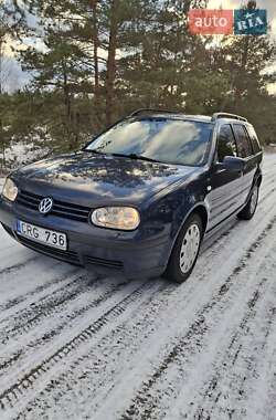 Универсал Volkswagen Golf 2001 в 