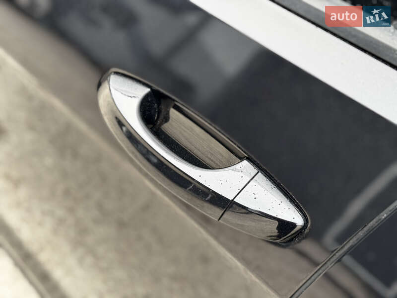 Хэтчбек Volkswagen Golf 2016 в Житомире