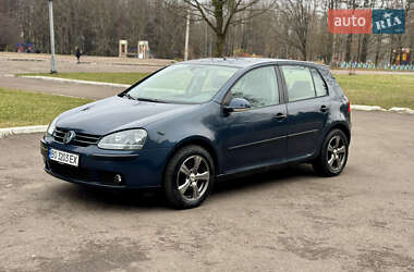 Хетчбек Volkswagen Golf 2004 в Рівному