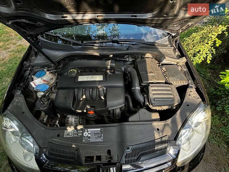 Хэтчбек Volkswagen Golf 2007 в Полтаве