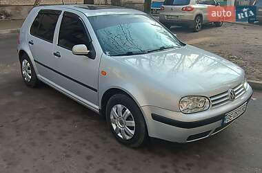 Хетчбек Volkswagen Golf 1998 в Миколаєві