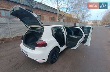 Хэтчбек Volkswagen Golf 2013 в Гайсине