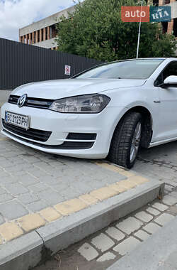 Хэтчбек Volkswagen Golf 2014 в Львове