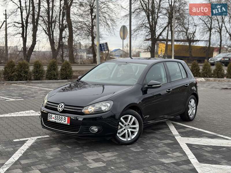 Хетчбек Volkswagen Golf 2010 в Вінниці