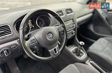 Хетчбек Volkswagen Golf 2010 в Вінниці