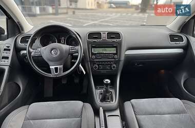 Хетчбек Volkswagen Golf 2010 в Вінниці