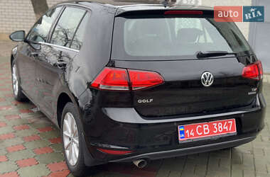 Хэтчбек Volkswagen Golf 2015 в Звягеле