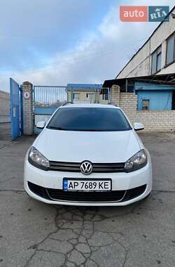 Універсал Volkswagen Golf 2010 в Запоріжжі