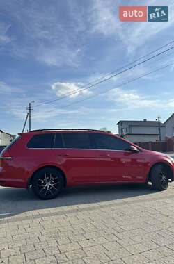 Универсал Volkswagen Golf 2015 в 