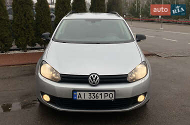 Універсал Volkswagen Golf 2012 в Києві