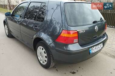 Хетчбек Volkswagen Golf 2001 в Балті