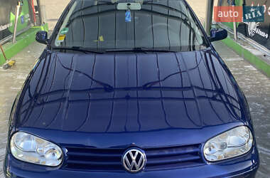 Хетчбек Volkswagen Golf 2002 в Кропивницькому