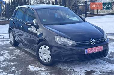 Хетчбек Volkswagen Golf 2010 в Горохові