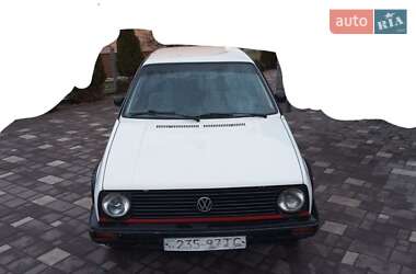 Хетчбек Volkswagen Golf 1985 в Городку