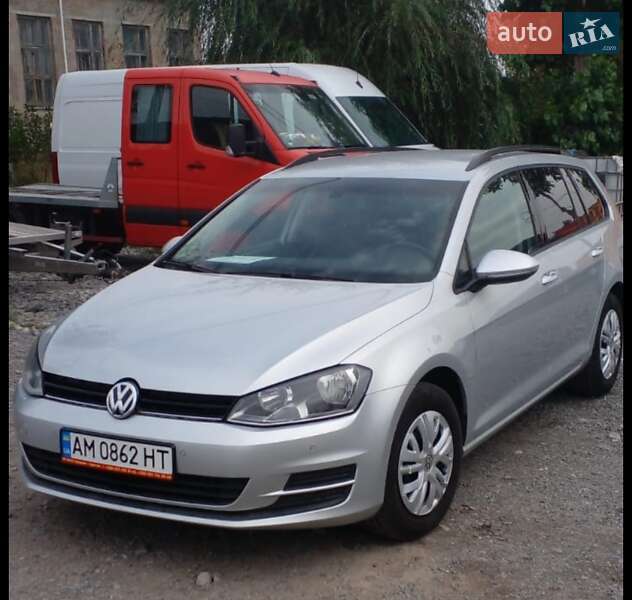 Хетчбек Volkswagen Golf 2016 в Бердичеві