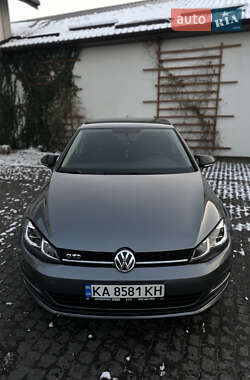 Хетчбек Volkswagen Golf 2014 в Києві