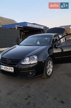 Хетчбек Volkswagen Golf 2005 в Білій Церкві